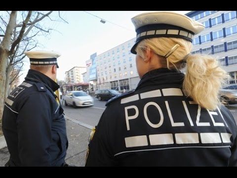Българин вилня в заведение във Франкфурт, рани двама с нож