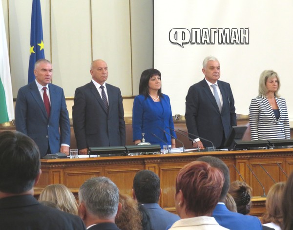 162-ма депутати дадоха старт на новия парламентарен сезон, Караянчева зове за съединение