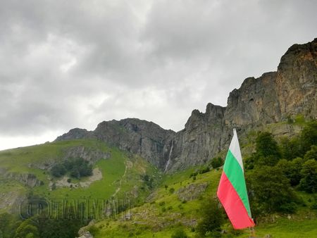 Рила дарява, Витоша е двувърха, а Стара планина - висока: Откъде идват имената на родните ни планини?