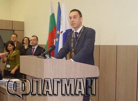 Първа сесия на ОбС-Бургас, кметът и общинските съветници полагат клетва за мандат 2019-2023 г.