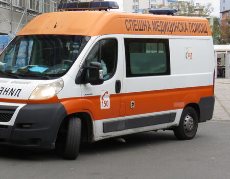 Починалите от Ковид-19 в Бургас вече са над 300