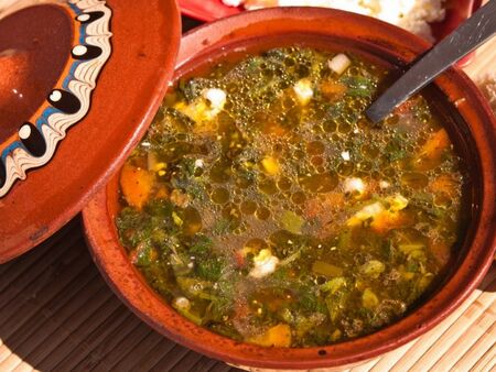 Рецепта за перфектното ястие за постещи: Супа от коприва