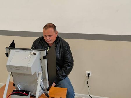 Гласувах за новото бъдеще и просперитета на България, каза Кузманов