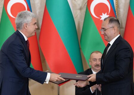 Азербайджан може да доставя допълнителни количества природен газ за България