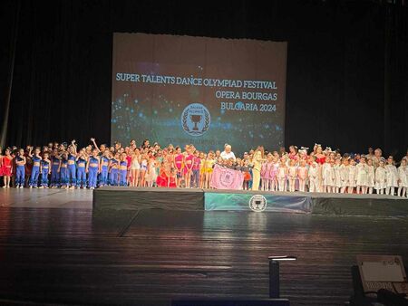 2000 супер талантливи деца от цяла България се надпреварваха в Бургас