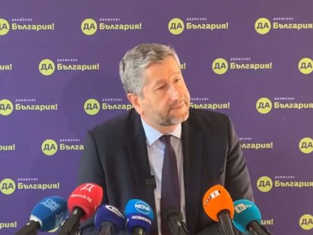 Изпълнителният съвет на партията е приел решението му Христо Иванов
