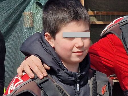 Бургаска майка издирва 12-годишния си син Дани, мислела, че е при баща му