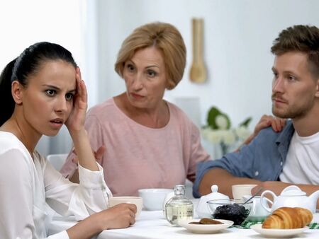 4 ситуации със свекървата, които са неприемливи в семейните отношения