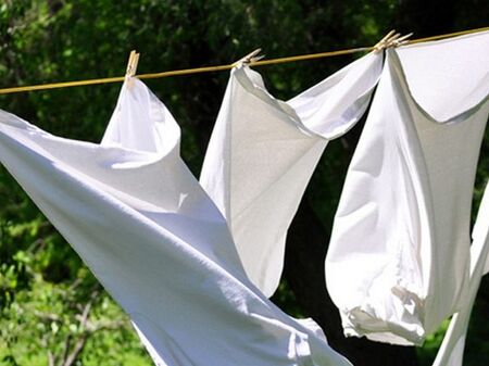 Знаете ли на колко градуса е най-добре да се пере бяло пране
