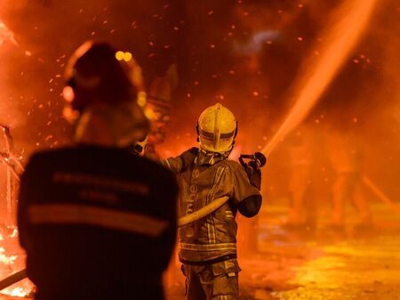 Взрив окървави Измир, четирима са загинали, а ранените са най-малко 35