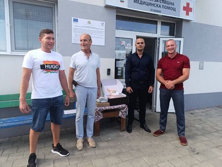 Спешният център в Созопол получи дарение – нов дефибрилатор и ЕКГ апарат