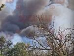 Голям пожар край Средец, изпепелени са няколко къщи