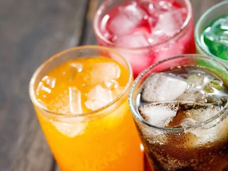 Консумацията на газирани напитки удвоява риска от рак преди 50-годишна възраст