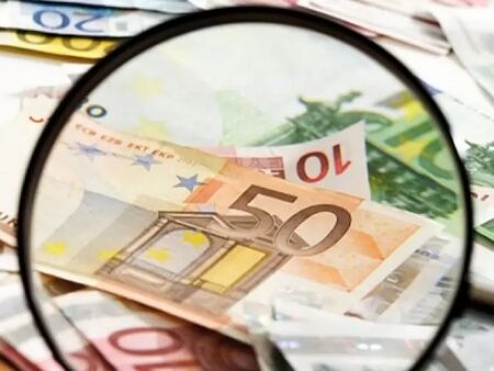 Емигрантските пари стигнаха пик - нашенци в чужбина са пратили €182 млн. за месец