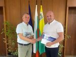 Проф. Бозов се срещна с администрации в Ямбол за популяризиране на Бургаския държавен университет