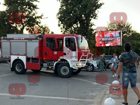 Оставено без надзор дете бе премазано от почистващ трактор на плаж в Созопол