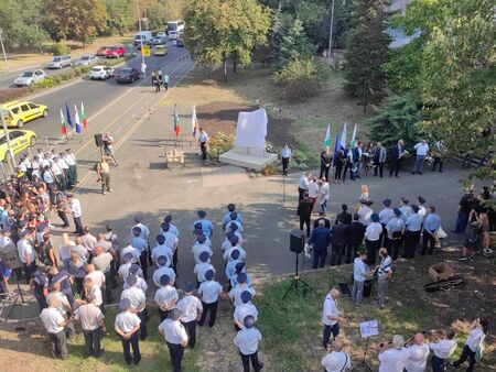 2 години след трагедията! В Бургас организират шествие в памет на загиналите полицаи Атанас Градев и Йордан Илиев