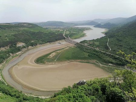 Вижте къде в Бургас да изкарате курс за оръжие или да постреляте за удоволствие