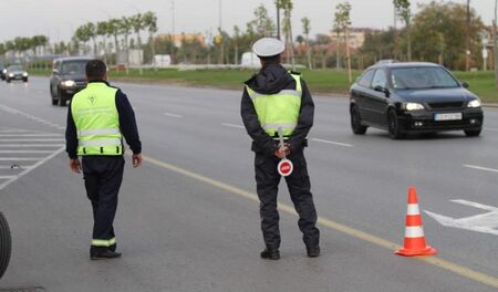 Вижте къде в Бургас да изкарате курс за оръжие или да постреляте за удоволствие