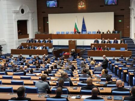 Готвят промени в Семейния кодекс, изключват адвокатите