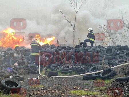 Умишлен ли е палежът на гумаджийницата в Бургас