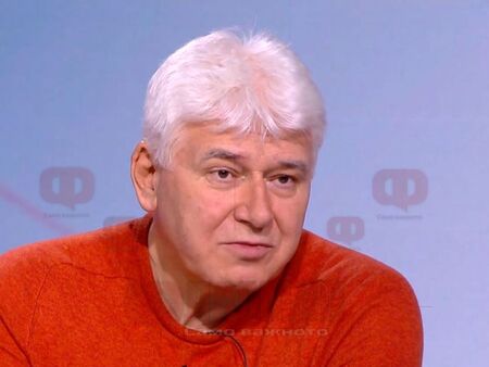 Проф. Пламен Киров обвини депутатите в шизофрения, но отказа безплатни съвети как да постъпят със Сарафов