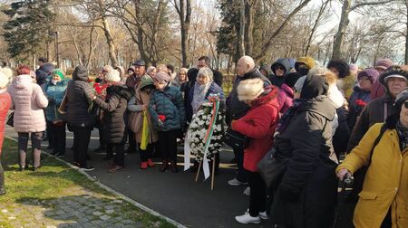 Тракийци от Бургас почетоха паметта на Капитан Петко Войвода