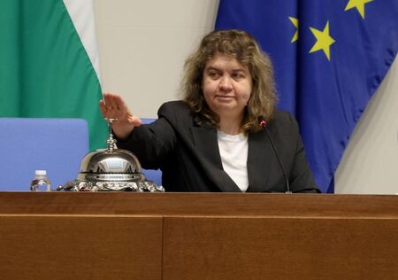 Идва ли Европейска пролет? Прогресивни сили, начело със Салвини, може да спрат реакционните Меркел и Макрон